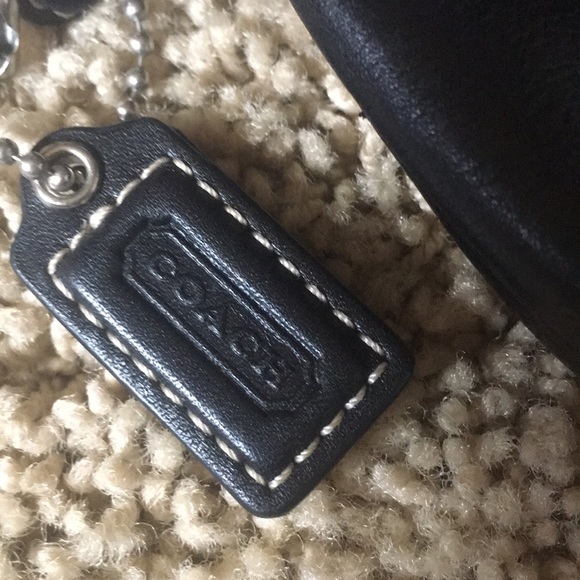 Coach wristlet - Picture 5 of 5